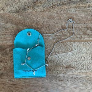 Tiffany & Co. 5 Teardrop Elsa Peretti Necklace